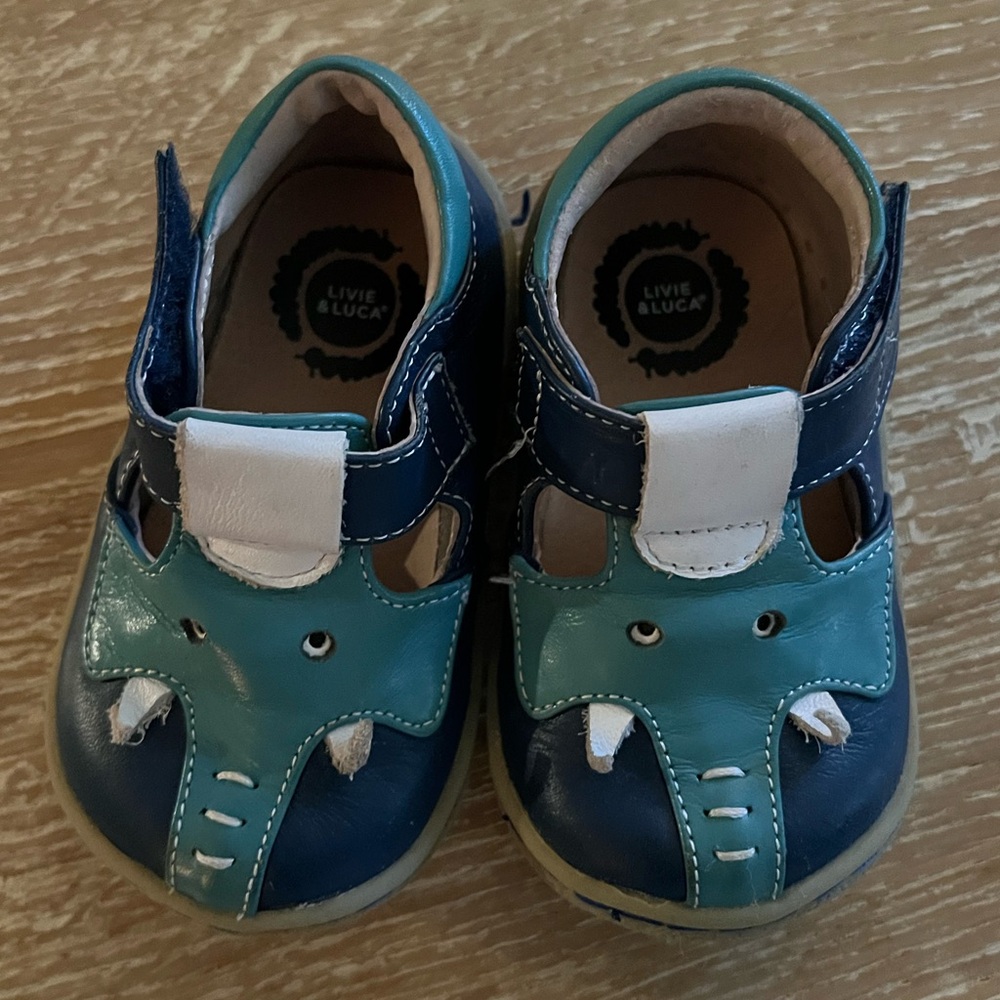 Livie & Luca Elephant Toddler Shoes - Size 5